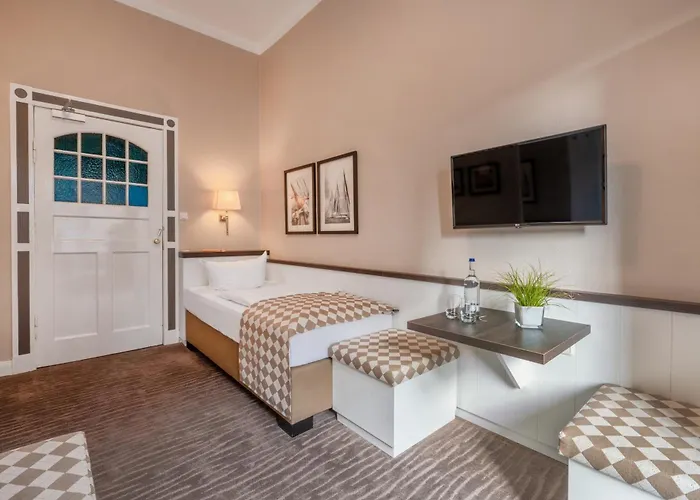 Hotel Strandschlösschen Lübeck