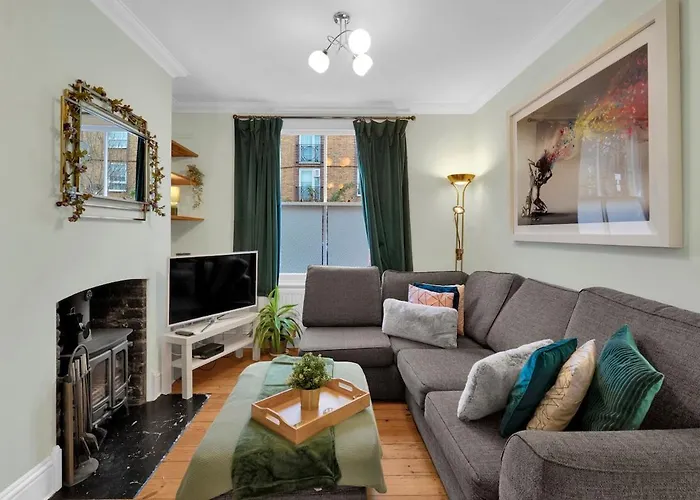 Stylish 2Br House Near Canary Wharf & Docklands London