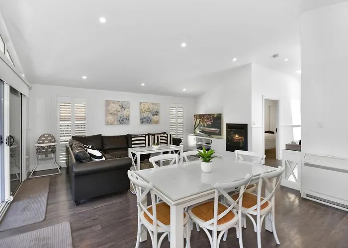 Margaret'S Hamptons Beach House Hawks Nest