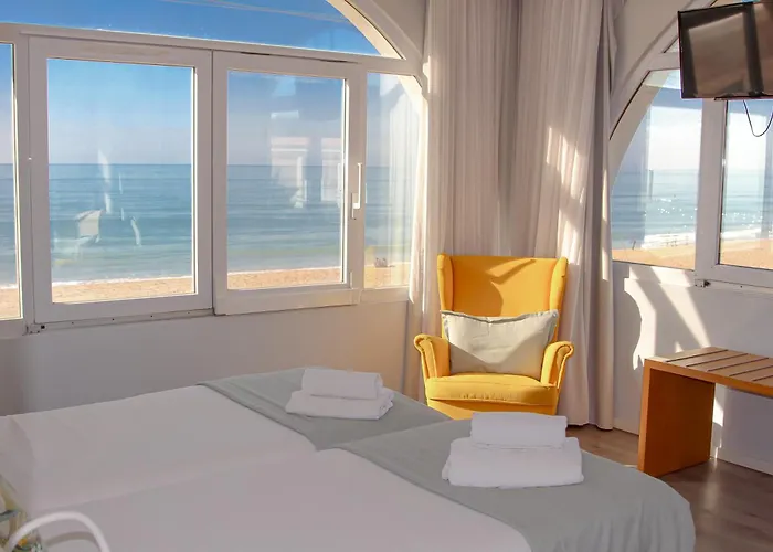 Golden Beach Guest House&Rooftop Bar Distrikt Distrikt Faro
