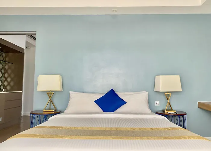 Ferra Hotel&Garden Suites Balabag 