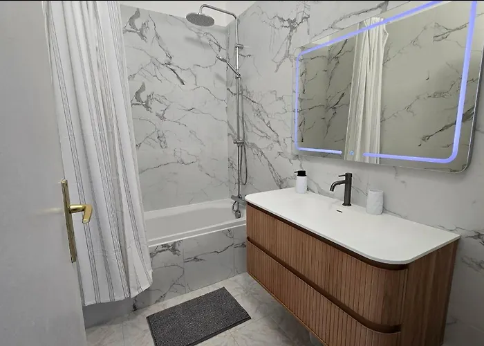 Ferienwohnung Les Grands Cedres D3 Nizza