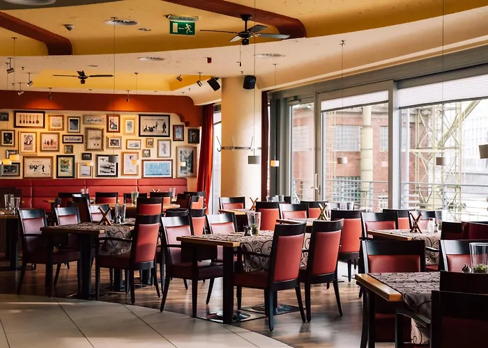 Hotel Courtyard By Marriott Duesseldorf Hafen