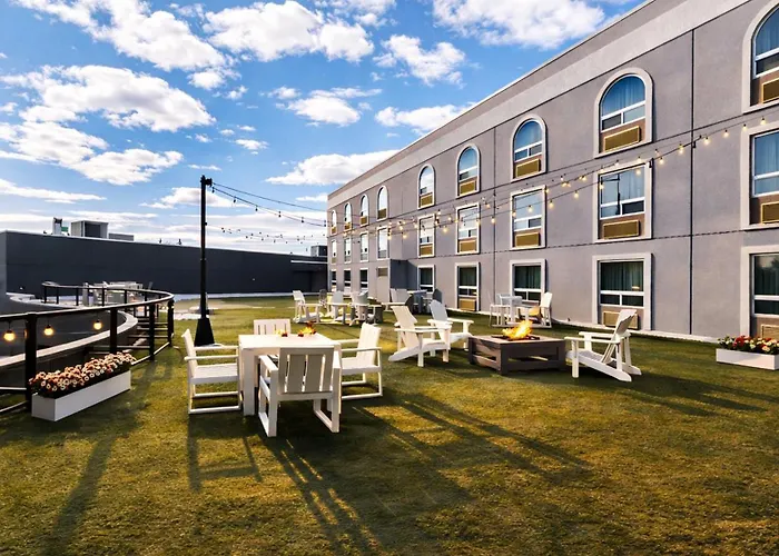 Prestige Treasure Cove Resort, WorldHotels Elite Prince George