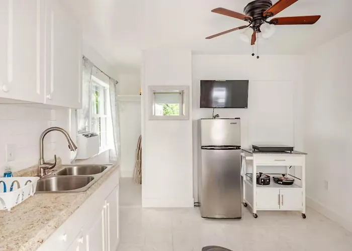 Small Cozy Apartment Vero Beach