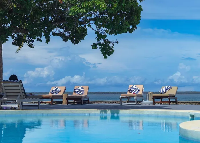 Mwazaro Beach Lodge Shimoni
