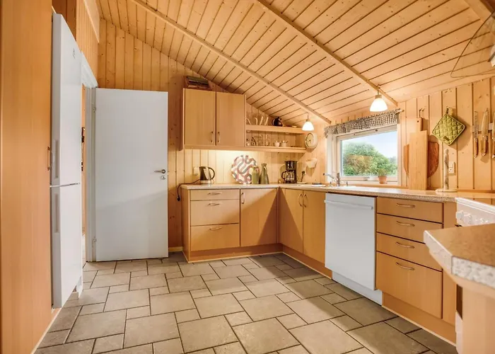 Holiday Home Leya - 1-2Km From The Sea By Interhome Hirtshals