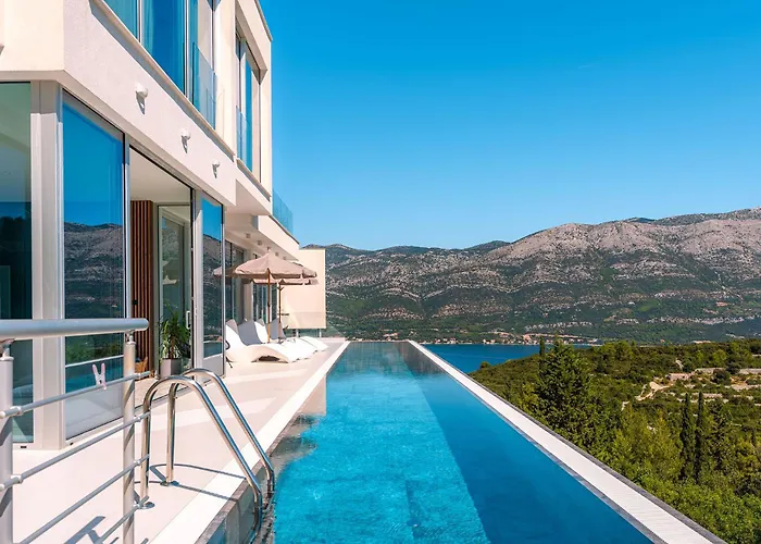 Luxury Villa Morello Korcula 1 With Large Heated Pool, Gym & Sauna