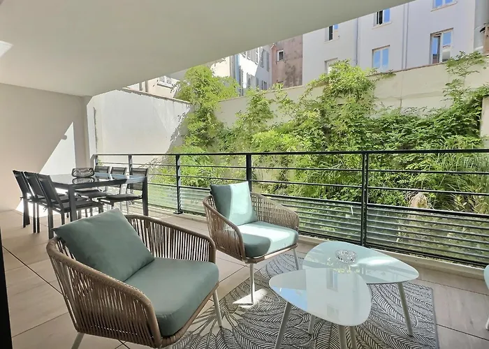 Maxime By Terry'S Homes Cannes