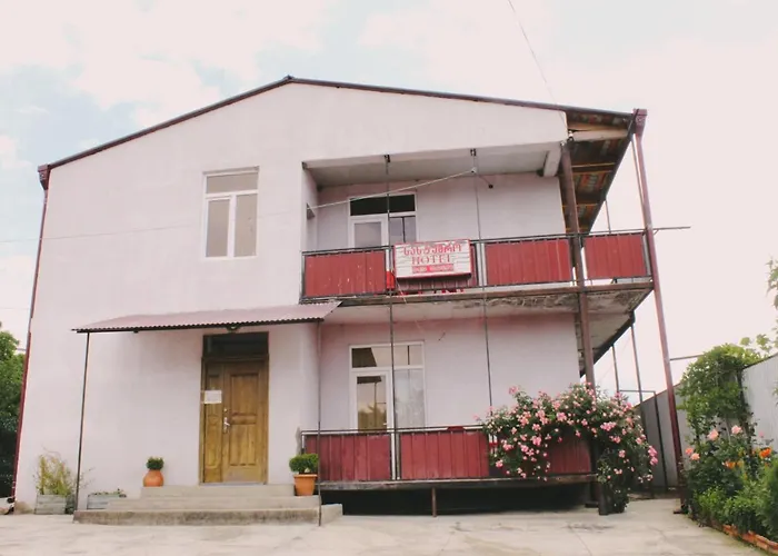 Hotel Red House Achalziche