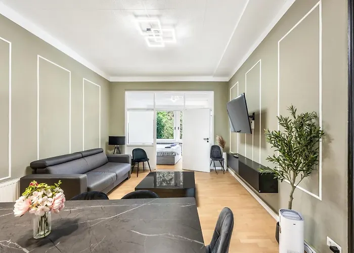 Weiße Villa -moderne und stilvolle Apartments - nahe HBF&CITY, MESSE, ÖVB Bremen