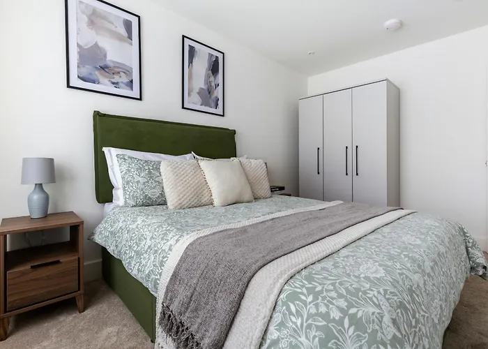 Ferienwohnung 2Br Hideaway Steps To Edgware Rd Station & Hyde Park London