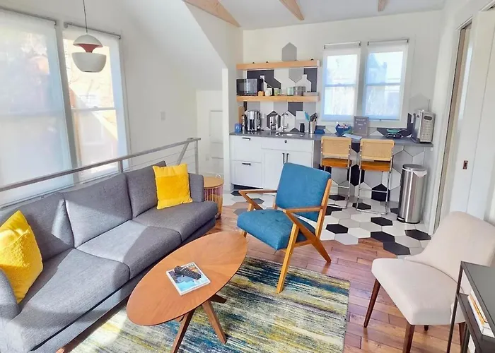 Chic Atl Stay - Private, Near Beltline - Parking Atlanta