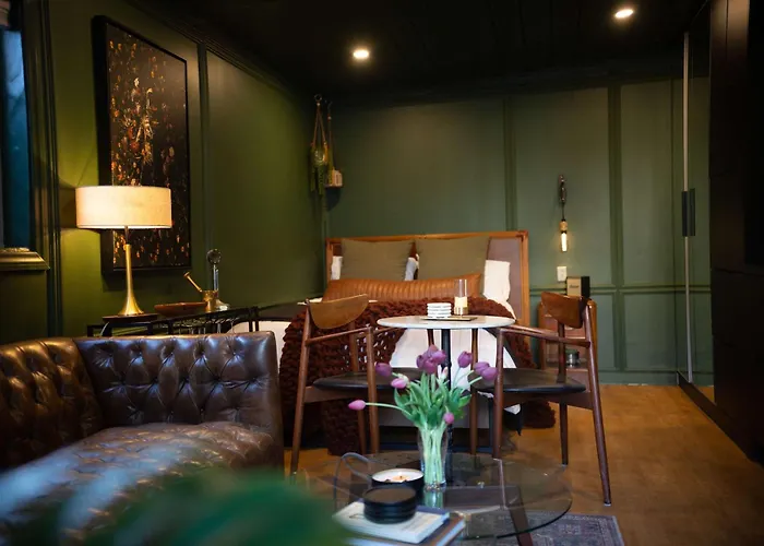 New Slytherin Studio - Dogs Ok Los Angeles