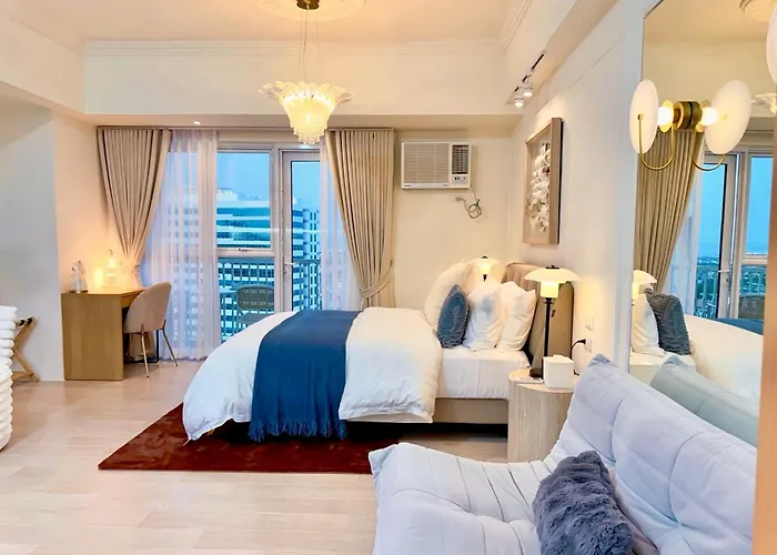 Chic Stay At Venice Grand Canal Mall View Manila