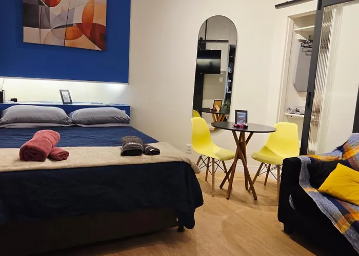 Studio Novo Na Lapa, Centro Do Rio De Janeiro Ao Lado Do Metro, Arcos Da Lapa, Escadaria Selaron