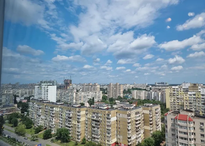 Apart View, Панорамний Краєвид На Озеро Kiew