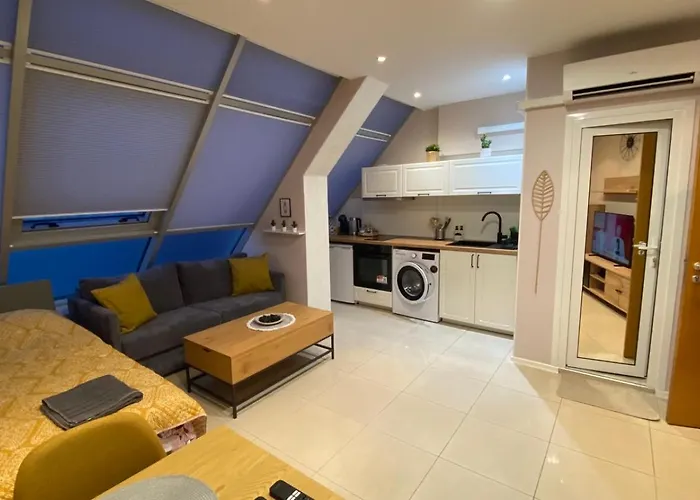 Studio Leon - Stylish Studio Near Grand Mall Varna By Flat Manаger