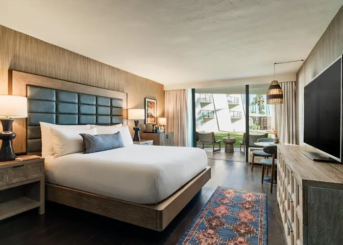 Hotel Maya Long Beach