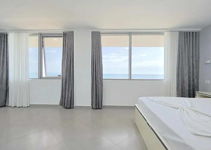 Ferienwohnung Luxury Sea View Duplex Durrës
