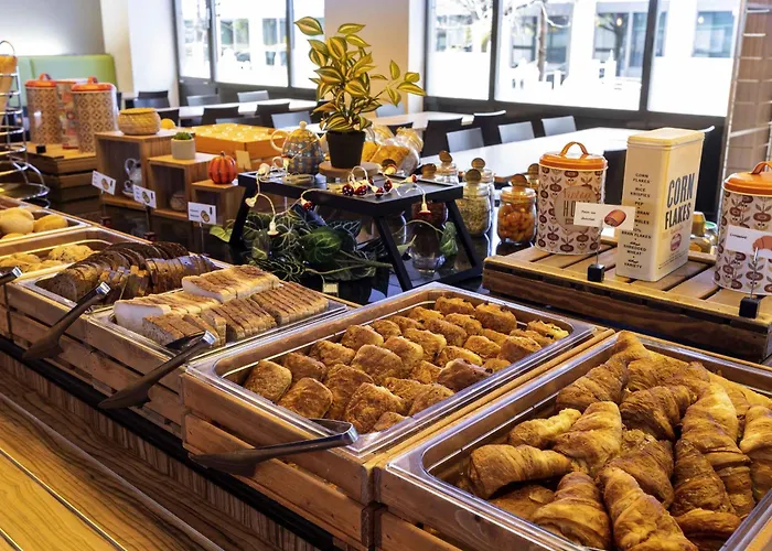 Ibis Hotel Brussels Centre Gare Du Midi Saint-Gilles