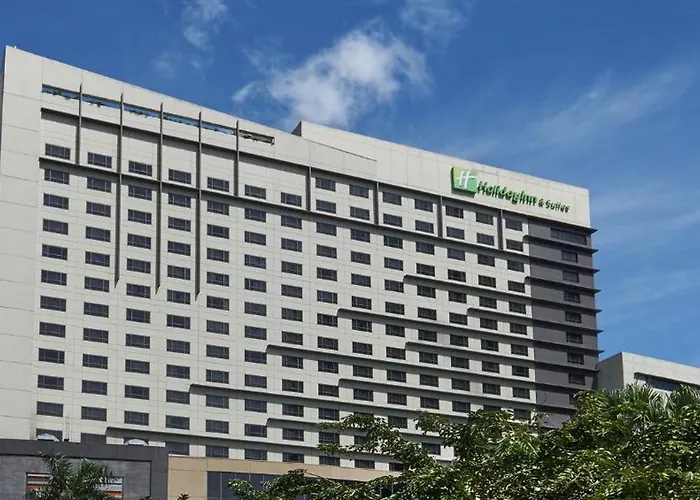 Holiday Inn & Suites Makati By Ihg Makati City