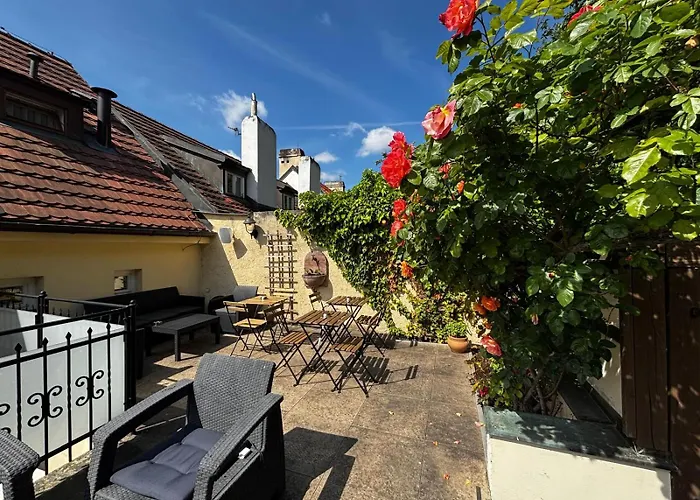 The Golden Wheel Hotel Prag