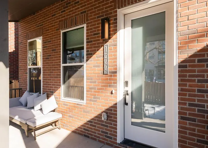 Villa Stunning 3Bd 3.5 Ba - 10 Min To Downtown! Garage! Denver