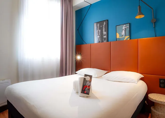 Hotel Ibis Paris Ornano Montmartre Nord 18Eme