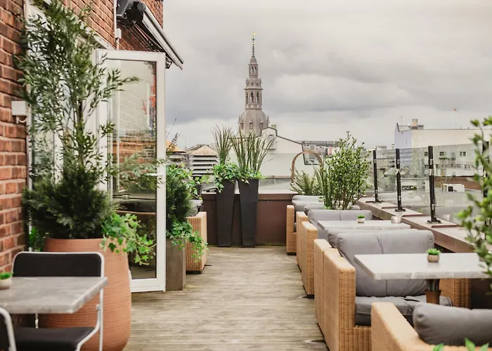 Home Hotel Folketeateret Oslo