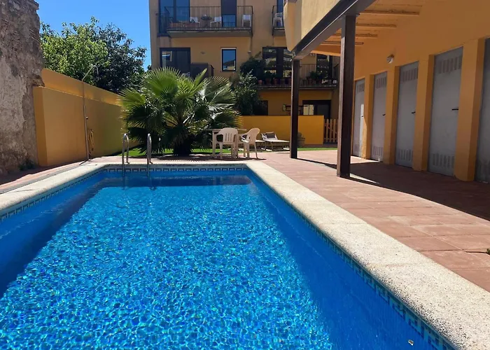 Ground Floor Apartment In Centre Of Torroella de Montgrí