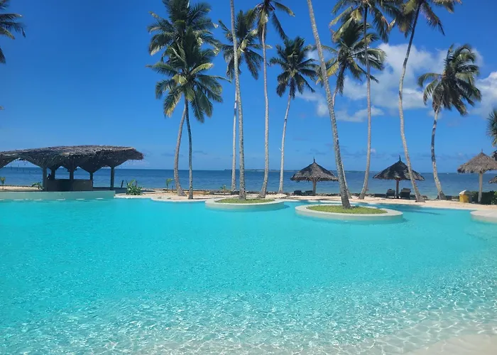 Antonio Beach Tree House Hotel & Spa Uroa