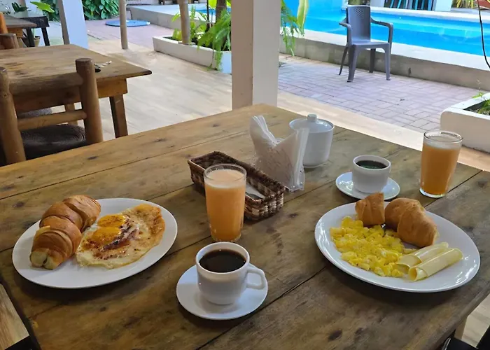 Hotel Sumpa Montañita