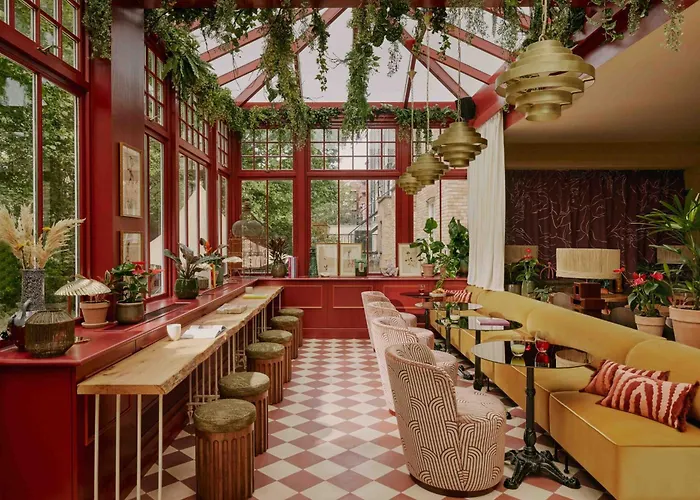 Hotel Ember Locke Kensington London