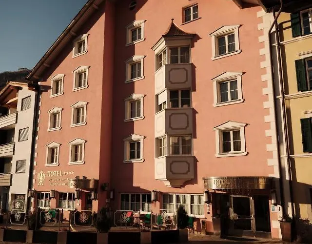 Cityhotel Goldener Adler B&B Klausen