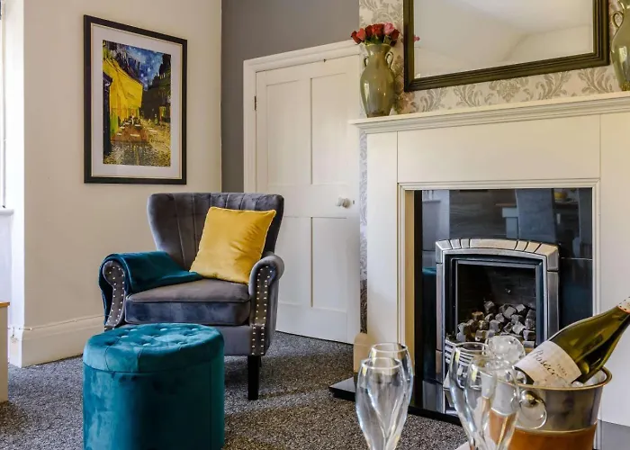 Villa 2 Bed In Eastbourne 83735
