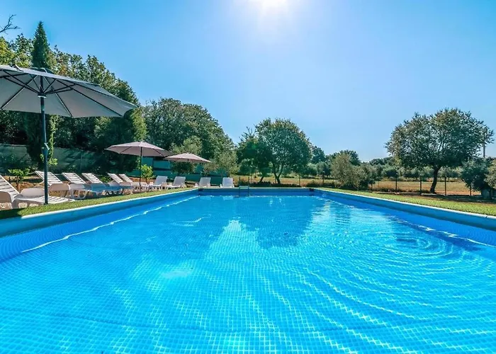 Holiday Home In Medulin With Terrace, Air Conditioning, Wifi, Washing Machine 5158-3
