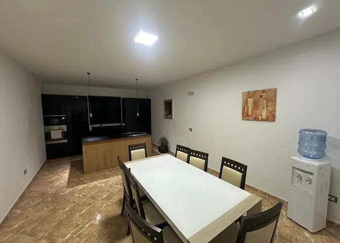 Henri'S Apartament Durrës