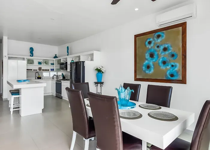 Beach-View Dog-Friendly Villa With Private Patio, Outdoor Pool, Streaming, Ac Rosarito
