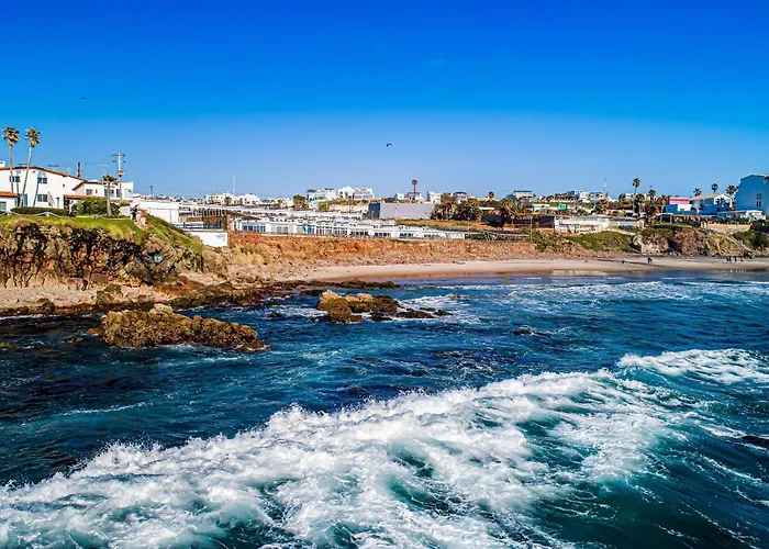 Beach-View Dog-Friendly Villa With Private Patio, Outdoor Pool, Streaming, Ac Rosarito