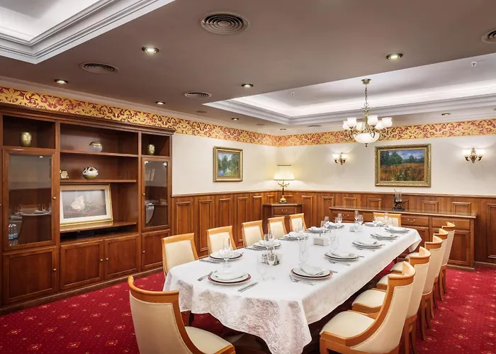 Natsionalny Hotel Kiew