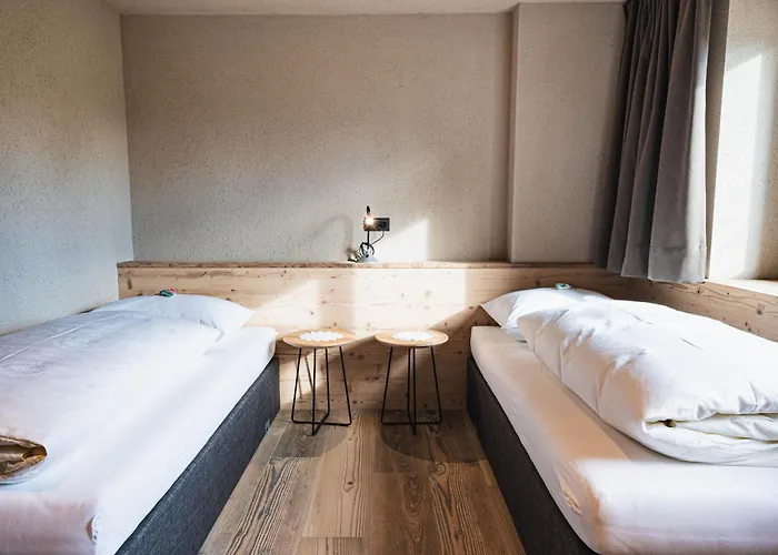 Aparthotel Haus Adlerhorst Ulten