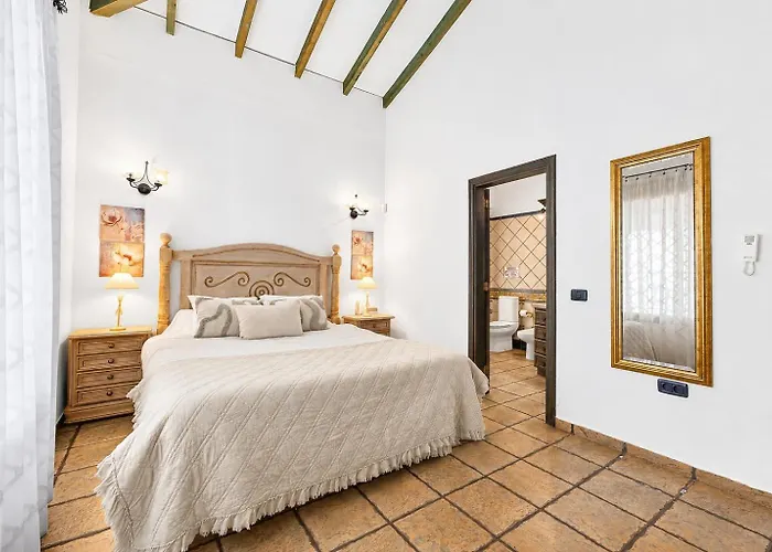 Cercado Del Medio, Chalet Con Piscina Privada Costa Adeje 