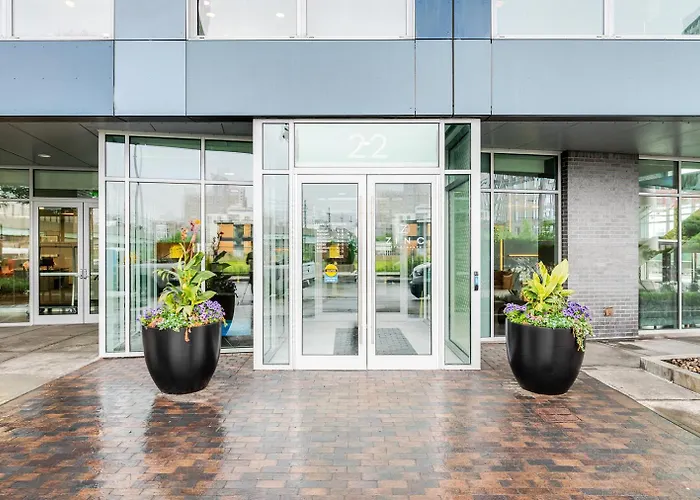East Cambridge 1Br W Wd Gym Nr Lechmere T Bos-853 Boston
