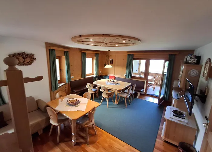 Penthouse-Apartment Limbela St. Ulrich in Gröden