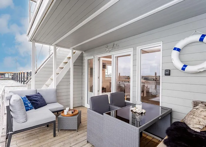 Hotel Hausboot Sophie in Stralsund
