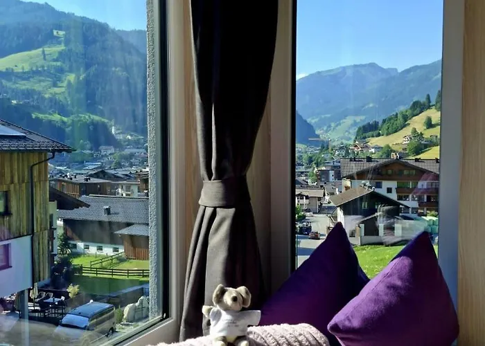Hotel Grauzone Großarl
