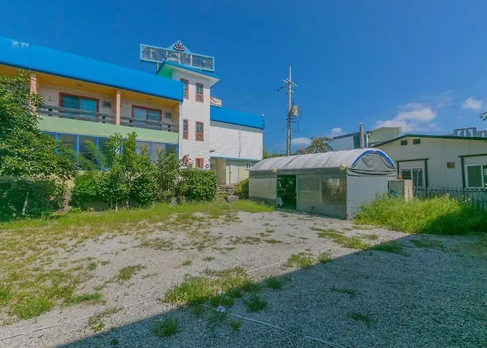 Anmyeondo Gaeulbada Pension Taean