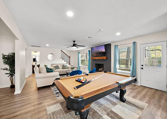 Houston Stay Game Room Bbq Yard Sleeps 16