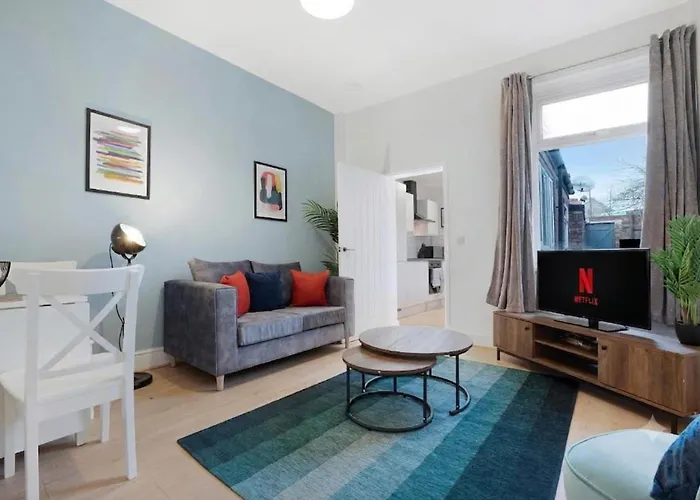 Sunderland 3Br Retreat Sleeps 6 By Stay With Us